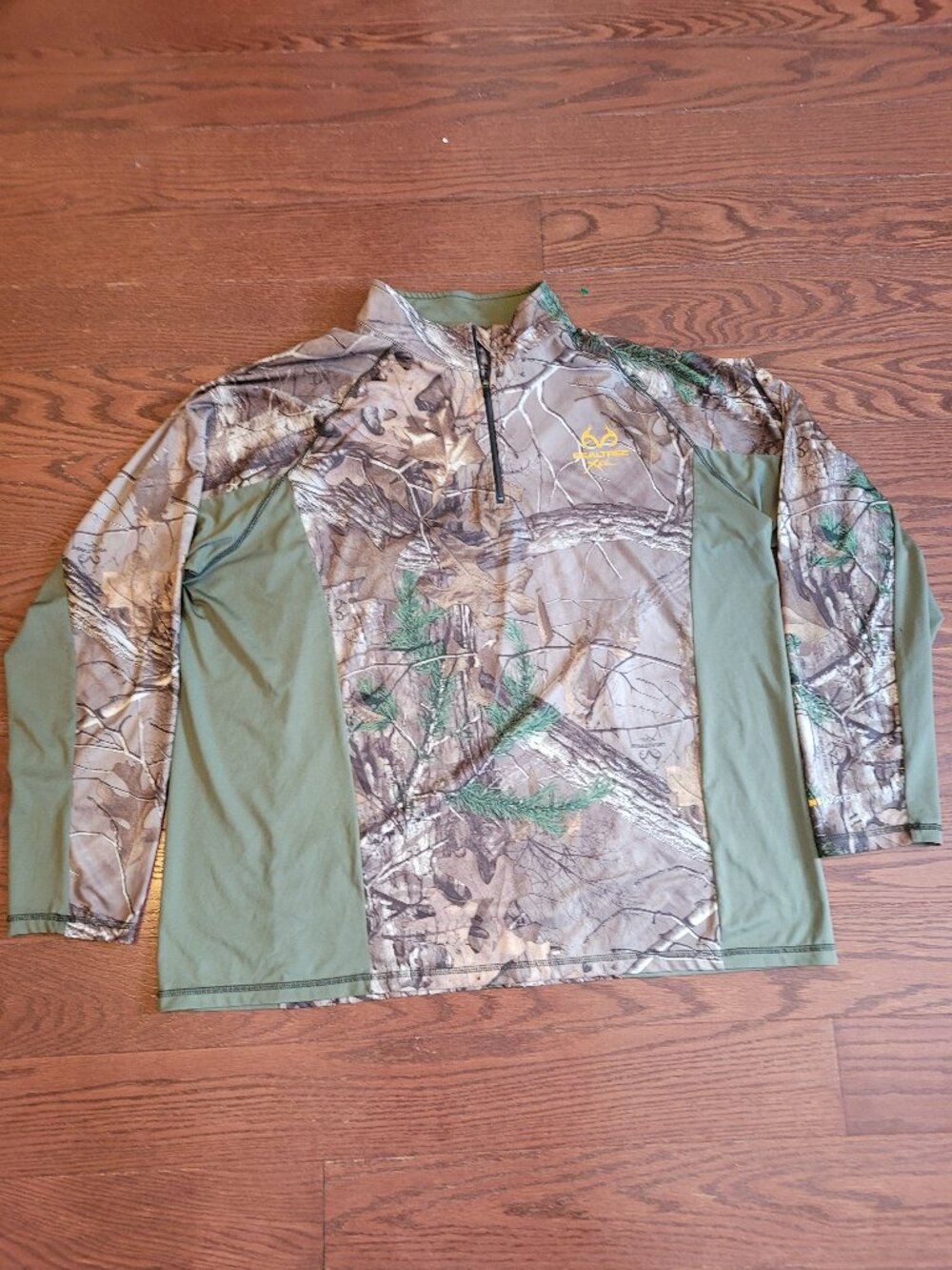 REALTREE Xtra - Camouflage Long Sleeve - Moisture Wicking Shirt Men's XL